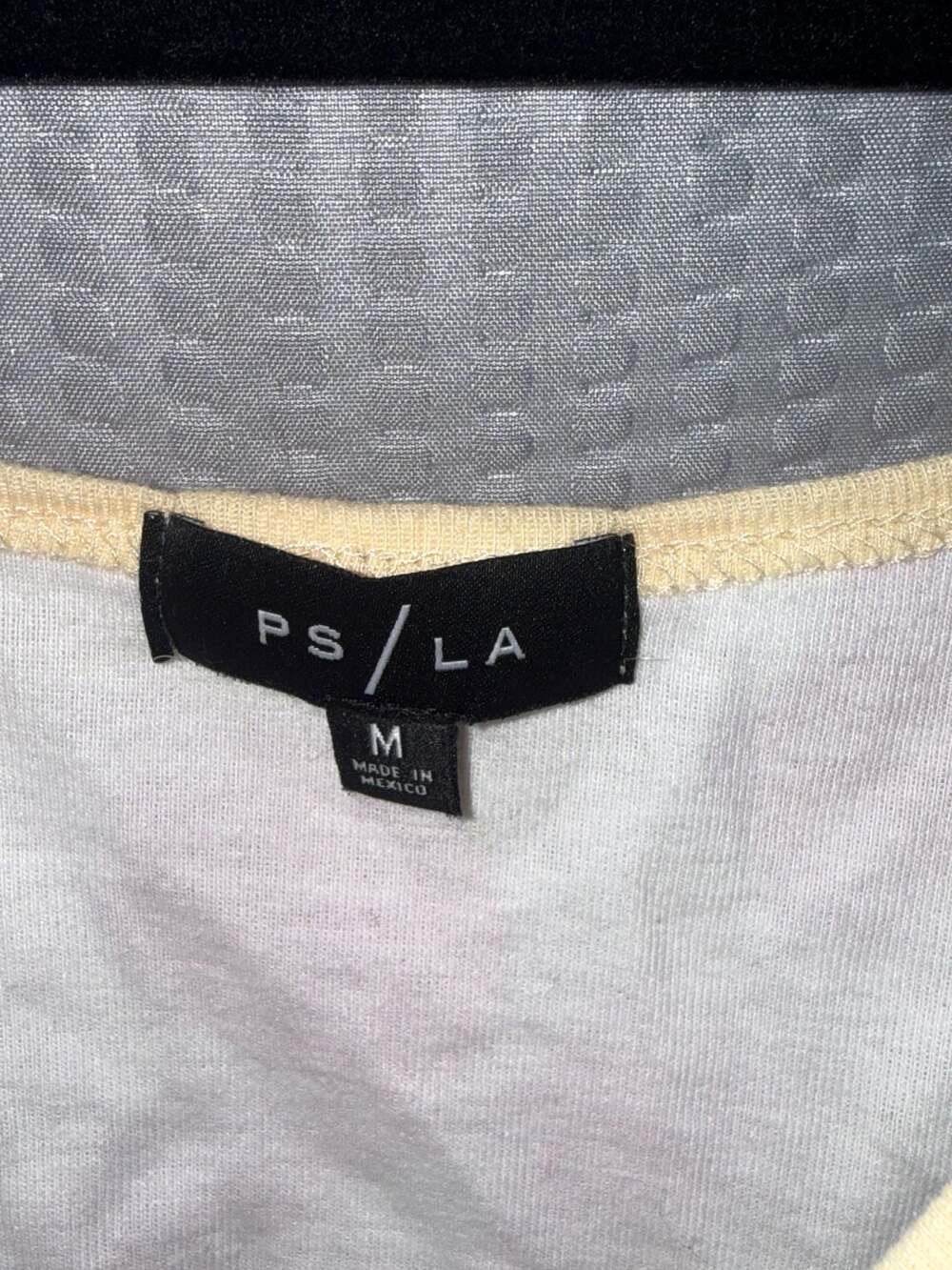 PS / LA PacSun Grapefruit Floral Cropped Cami Tank Top Size M - Picture 2 of 3